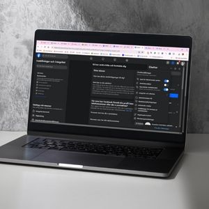 Anpassa PM-inställningar på Facebook